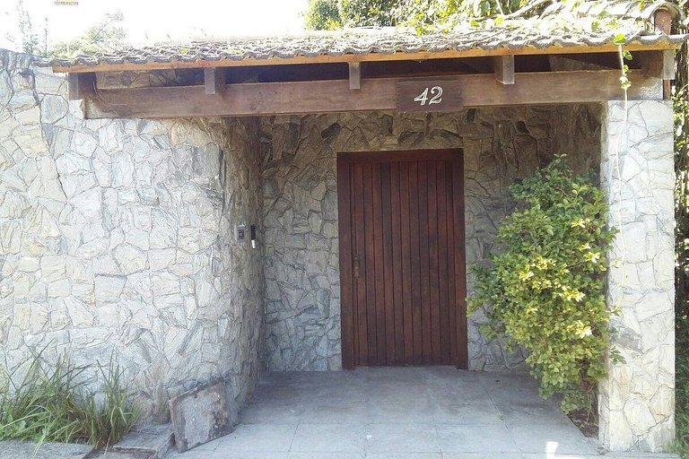 PRÁTICO-Apê privado próx Garten Shopping-Univille