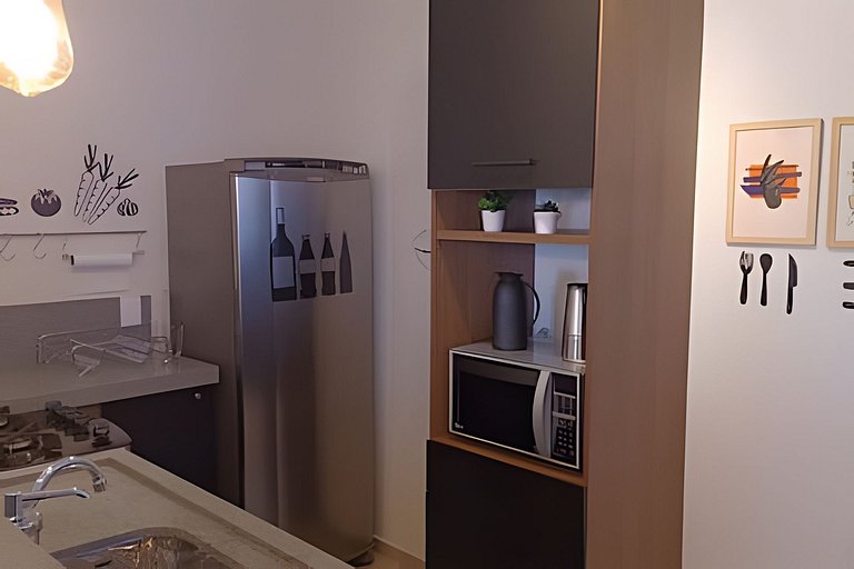 SUPERPRÁTICO-Amplo Apê com Garagem em bairro nobre