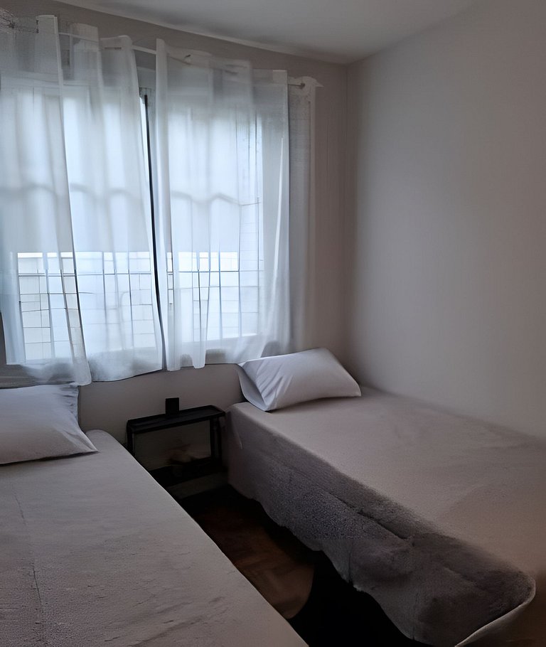 SuperPrático COM AR próx Beira-Rio/Shop.Praia Belas