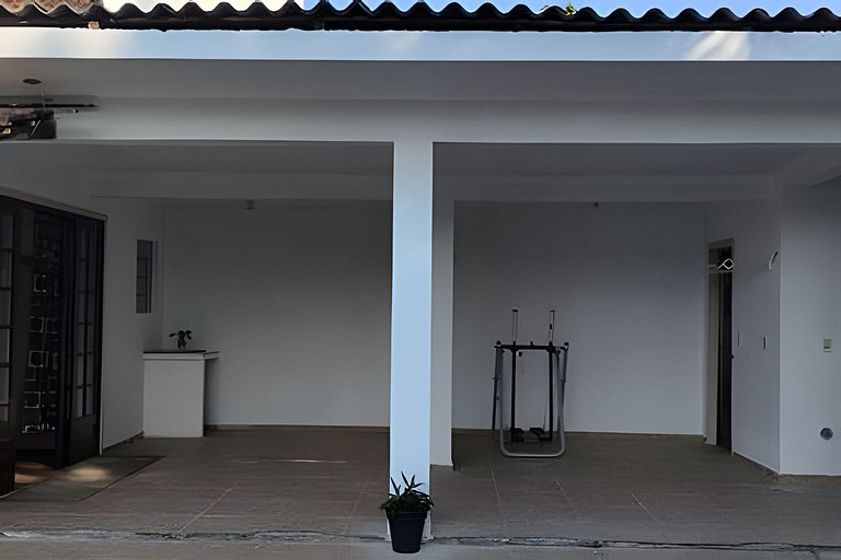 Casa Ecológica com PiSCiNAS super PrivAtiva