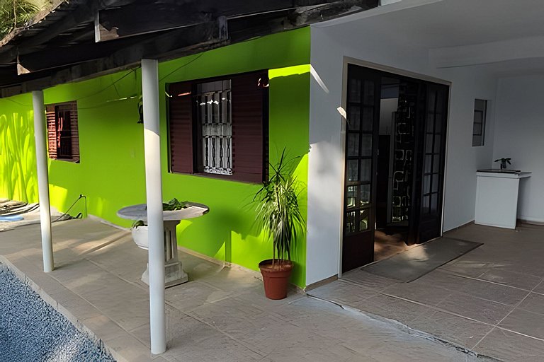 Casa Ecológica com PiSCiNAS super PrivAtiva