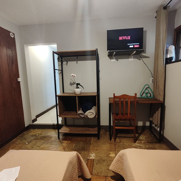 STUDIO Privado COM AR próx Shopping+Universidades