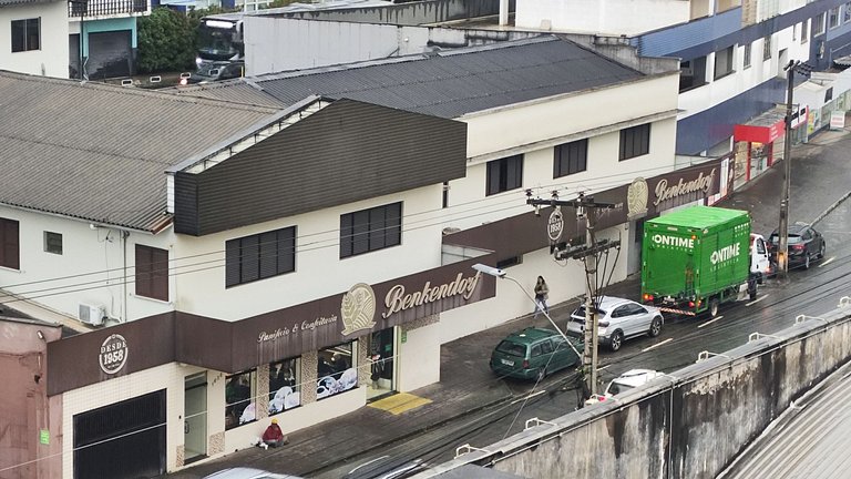 ACHADO da Oktober: Conforto, FURB & padaria