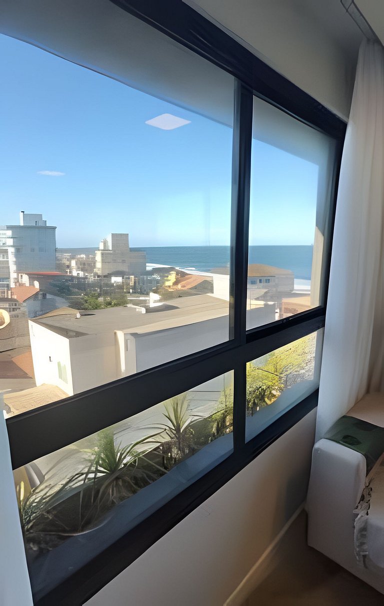 FReNTe MaR DeSLuMBRaNTe em ITaJuBa 2