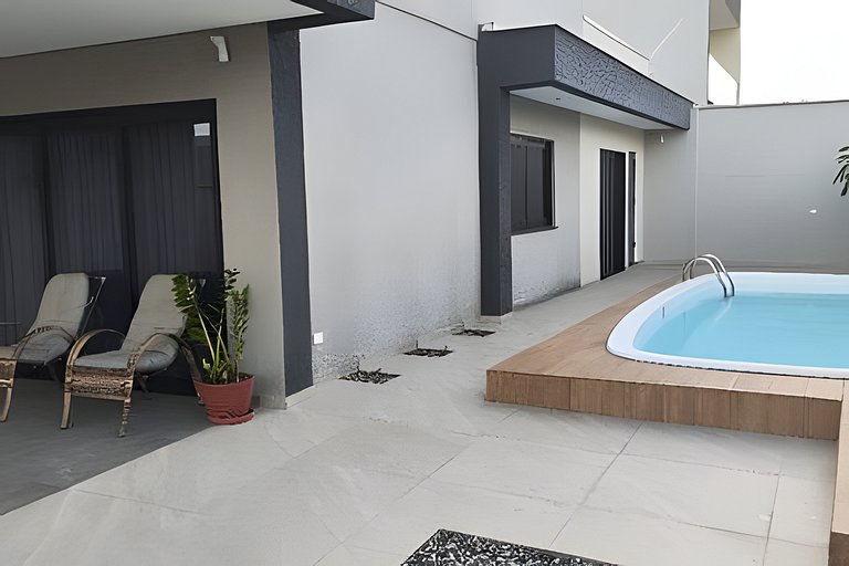Alto Padrão & Piscina & Tranquilidade em Itapoá