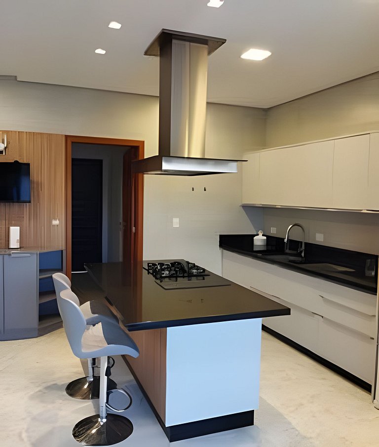 Alto Padrão & Piscina & Tranquilidade em Itapoá