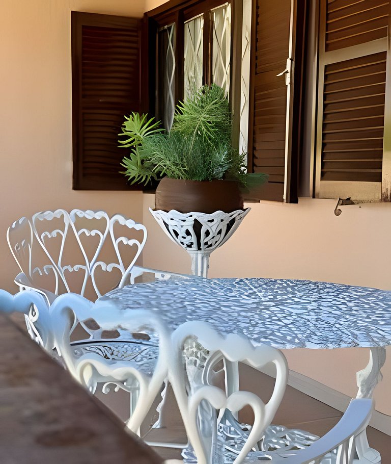 Casa Confortável - 80 metros da Prainha - SFS