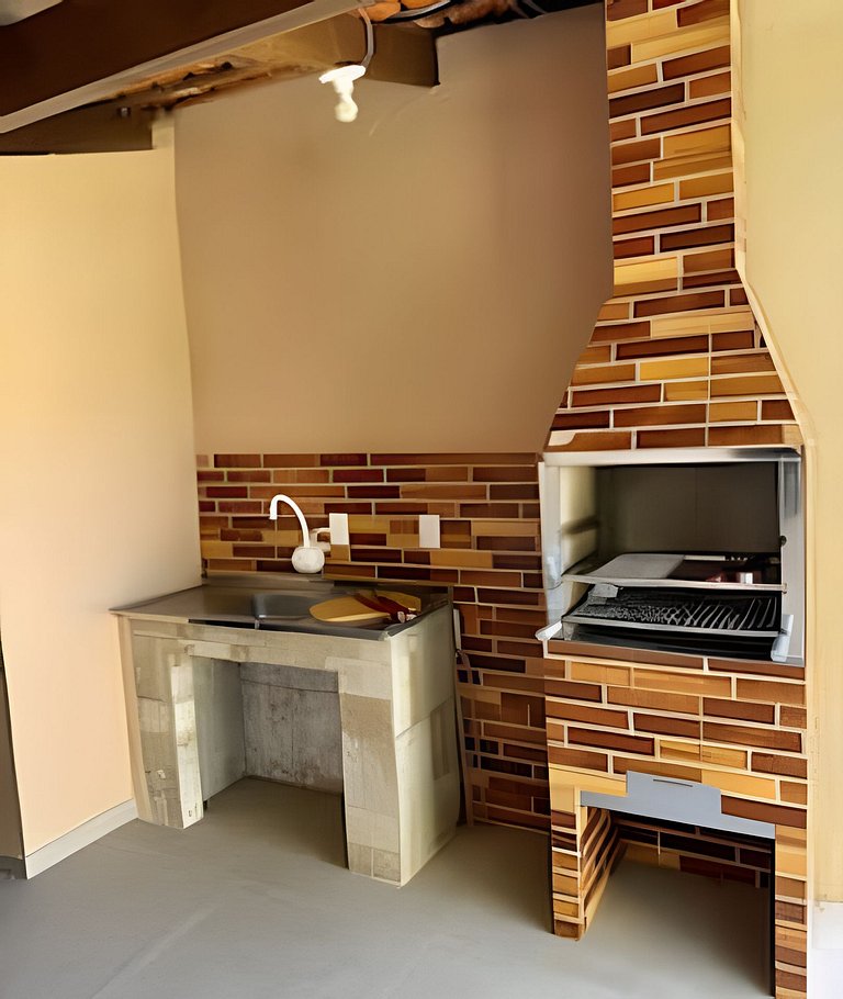 Casa Confortável - 80 metros da Prainha - SFS