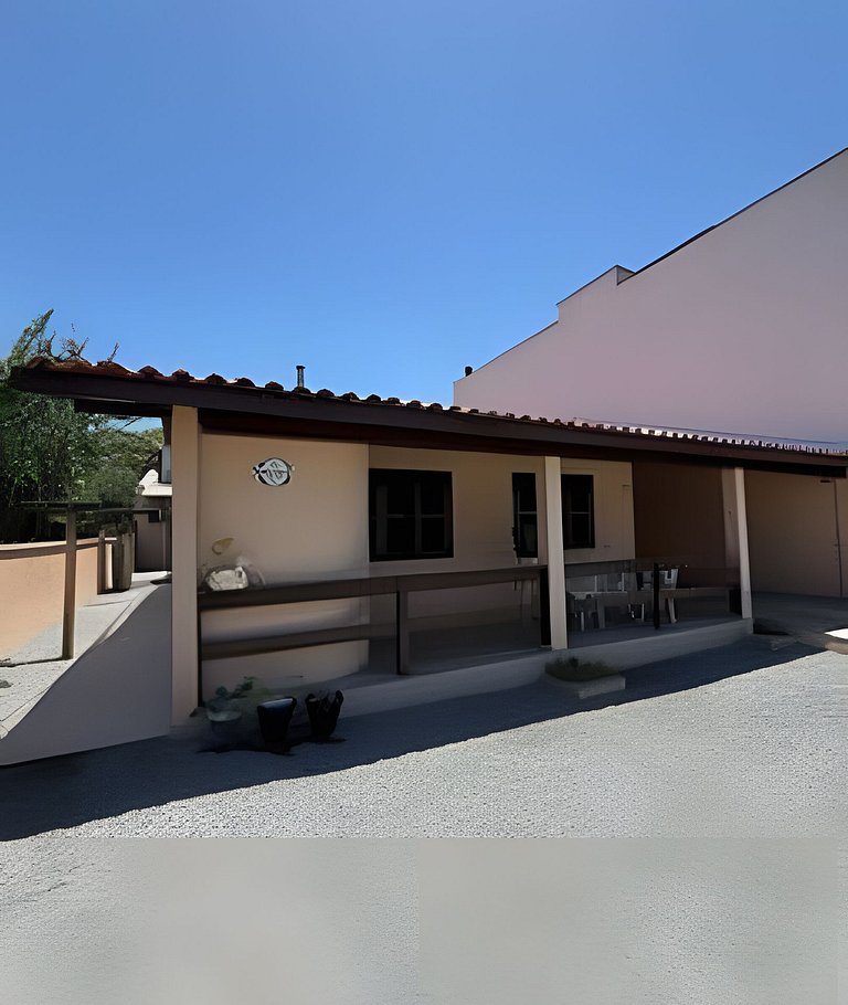 Casa Confortável - 80 metros da Prainha - SFS